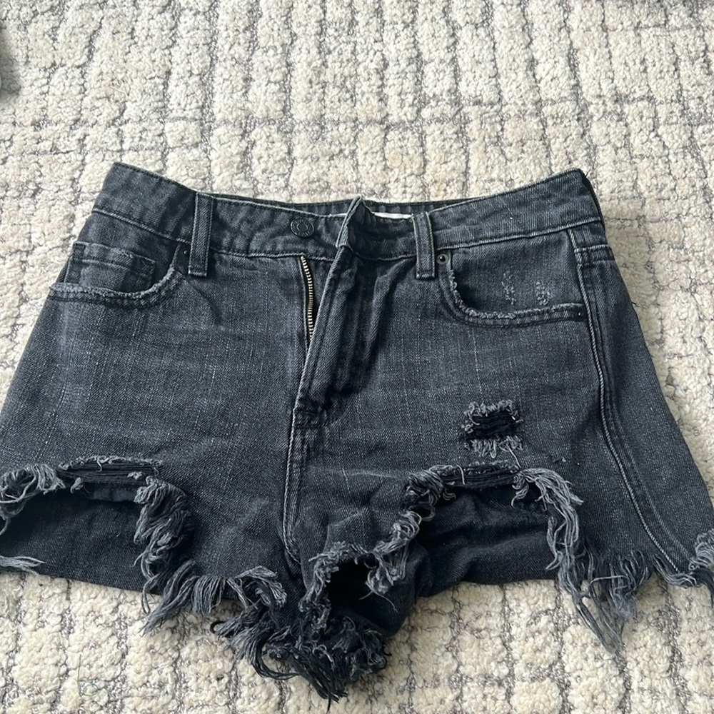 Hidden denim black jean shorts